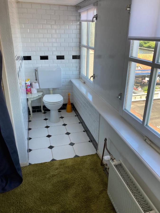 Luc'S Place, Waterbed Grote Kamer Zoeterwoude Eksteriør billede